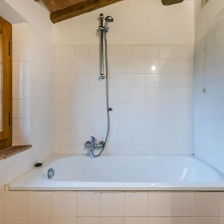 Podere Piastriccio - Apt-piccolo By Interhome
